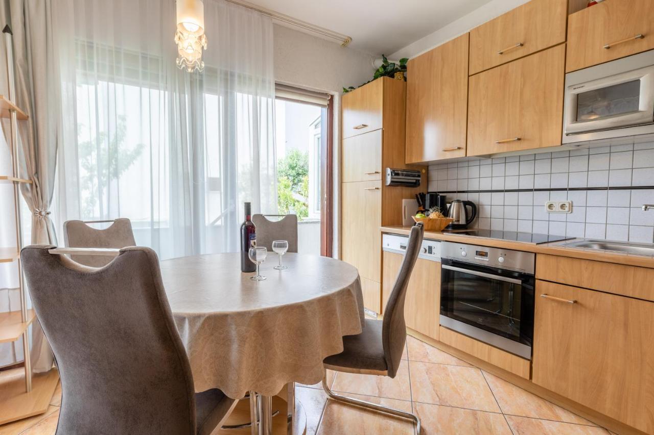 Apartman Lana Baska  Exterior photo